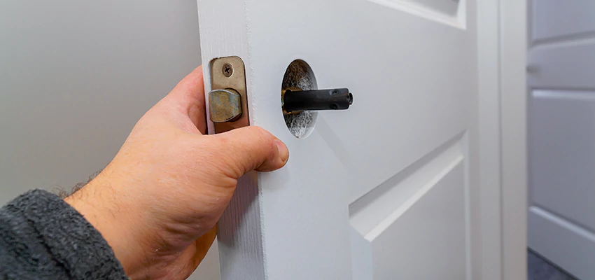 Nighttime Locksmith For Lock Repair in Apopka, FL